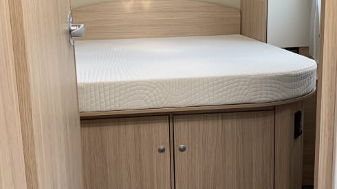 4 person Sunlight T69L from 2018