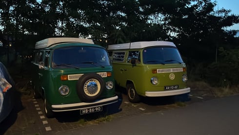 Charming Volkswagen T2 camper van from 1974