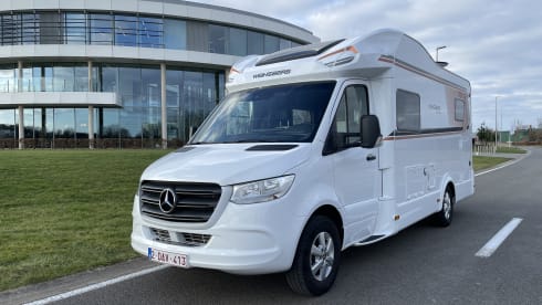 Weinsberg CaraSuite 640 MEG MB AUTOMATIC