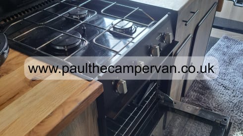 Paul – 2 1/2 berth Luxury Mercedes Campervan, with kennel - Inclusive Insurance