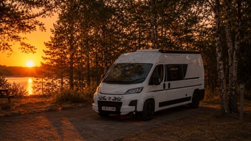 Billy – 4-persoons Fiat-bus uit 2024