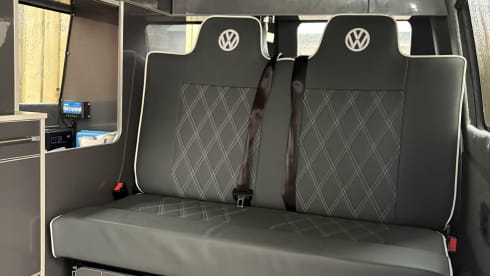 Cody the Camper!  – Cody - 4-persoons VW Campervan Devon