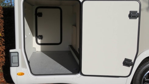 4p Chausson semi-integrated uit 2023