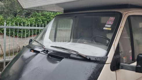 SimoClaCriGinny – Ford Transit Laika