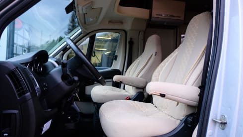 4p Bürstner semi-integrated from 2016