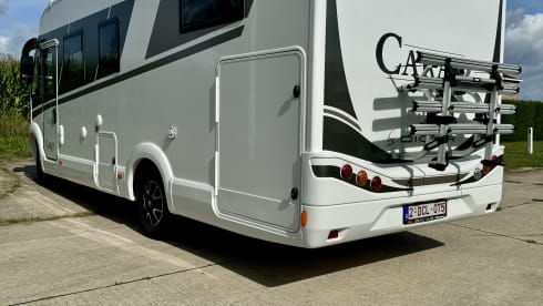 5 person McLouis family camper from 2023