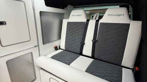 Gary – 4 berth T6.1 Lwb Volkswagen campervan from 2020