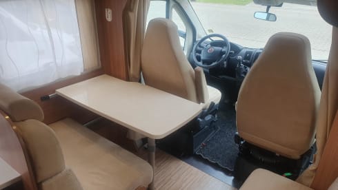 FIAT Carado T348 from 2018 4P *still available in September/late season