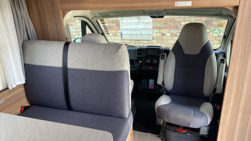 Sir Bobby – 6 berth Weinsberg alcove from 2018