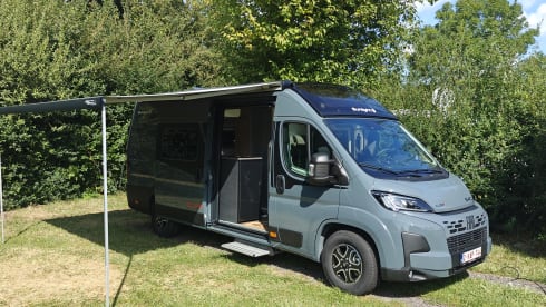 CliffX – 2 persoons Sunlight CliffX bus uit 2026