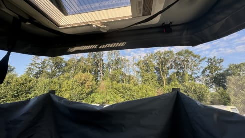 "graue Maus" – Crosscamp Camper Van Full 600 AD