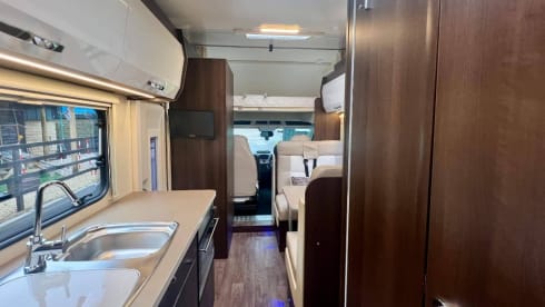 Rollerteam  – 6 berth Roller Team alcove from 2017