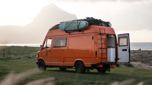 Maui – VAN MERCEDES WESTFALIA T1