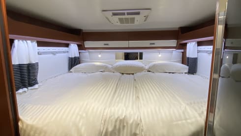 KOM Motorhomes - Rimor Superbrig – KOM Wohnmobile - Rimor Superbrig