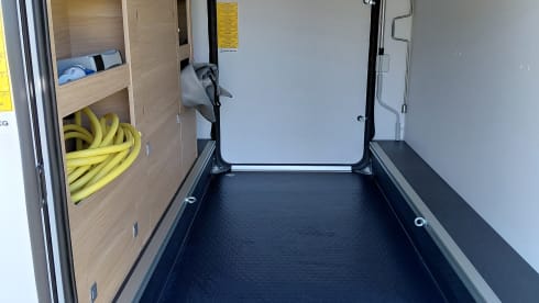 't Rijdend Huizeke – 4p Adria Mobil semi-integrated from 2025