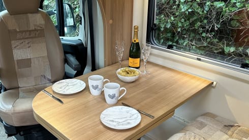 Matilda – Beautiful 4 berth 4 belt Bailey Approach 745 SE 
