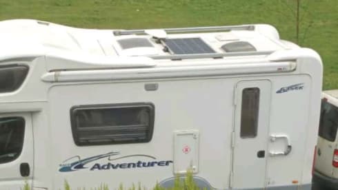 Journey cruiser – 5 berth ace adventurer from 2009 (7.5t - C1 license required)