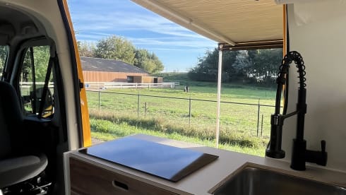 Cheerful L2H2 Camper 2020 (Off-Grid)