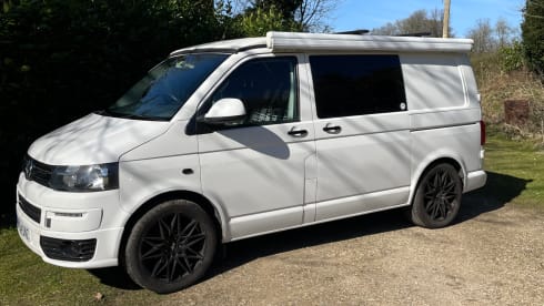 Milkyway – Off Grid Van essentials included