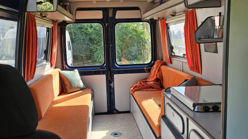 2p Peugeot bus from 1997