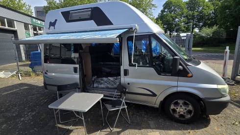 'The Nugget' – 4p Ford bus uit 2003