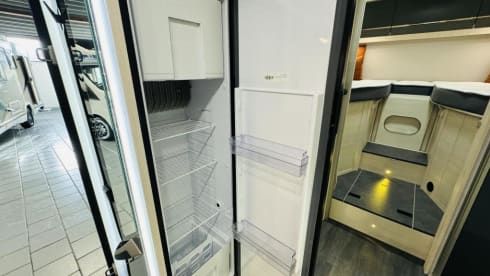 Challenger semi-integrated