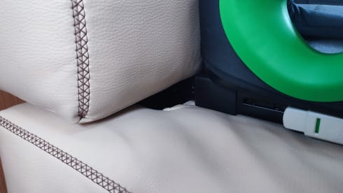 Forster – NEW Winter Camper SAT TV Solar