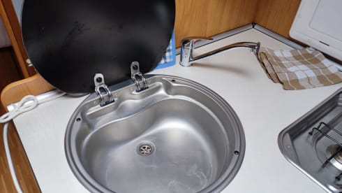 MadMax55 – Ideal for a couple and child