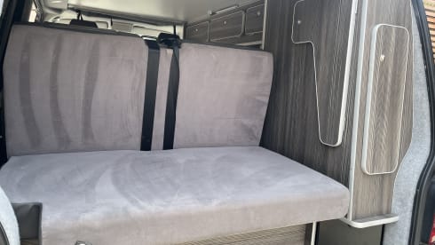 * Automatic* 4 berth VW camper with all mod cons