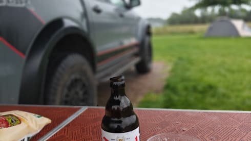 Raptor with 3p roof tent, fully equipped