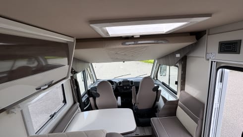 McLouis 873 – 5p McLouis integrated uit 2025