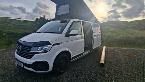 4 berth Volkswagen campervan