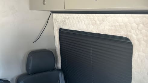 Vantastic 906 X-Adventure – 4p Mercedes-Benz bus from 2015