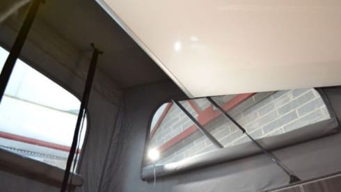 Luxury VW T5 Sportline Camper Van with 160w Solar Panel