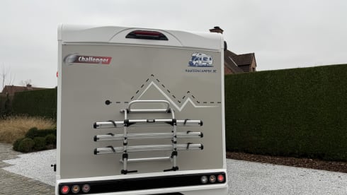 Challenger 260 – Challenger 260 Graphite Ultimate - AUTOMATIC 2025