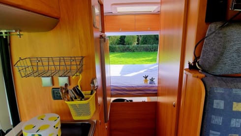 2p Fiat bus uit 2009