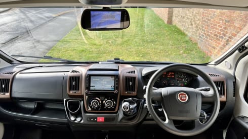 Luxury 6 Berth Swift Bessacarr Motorhome