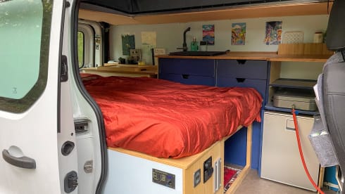 Ollie – 2p Renault bus from 2015