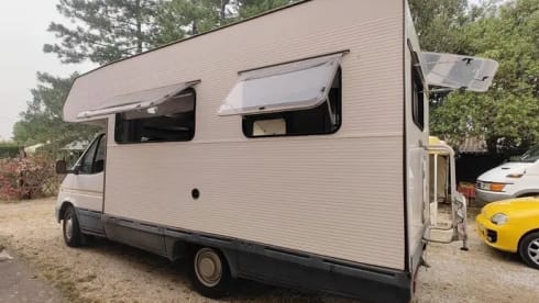 ZEFIRO – ATTIC FORD TRANSIT