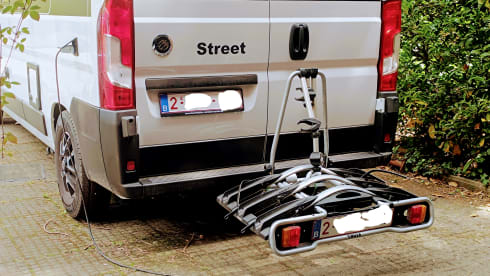 Comfortable Knaus Camper – For a carefree and comfortable road trip!