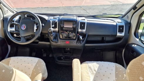 Dutappo – Fiat Ducato 130cv Camper puro 5.40m 4 posti 3 letto