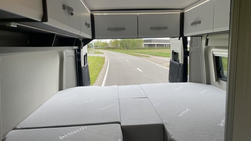 ADRIA Twin 640SLB Supreme AUTOMATIC