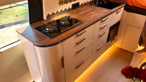 Snappie the van – camper furgonato autosufficiente