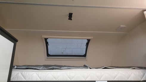 Walnut- – Luxury 6 berth Motorhome!