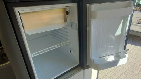 Odisseo – Westfalia Kelsey van con doccia e wc parcheggia ovunque 