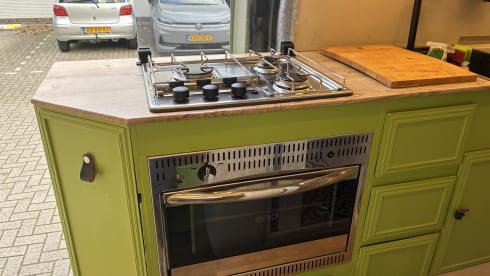 Ritser – Off-grid Volkwagen crafter buscamper 2p