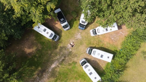 Benny jr.  – Brand new (2025) 4-person semi-integrated camper 