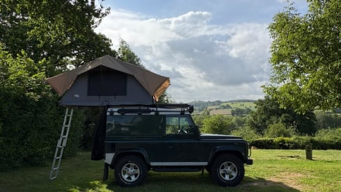 2p Land Rover rooftop from 2004