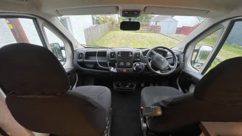 Tomo – 2 berth Peugeot campervan from 2017