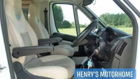 Henry – 6 berth Bailey semi-integrated from 2017
